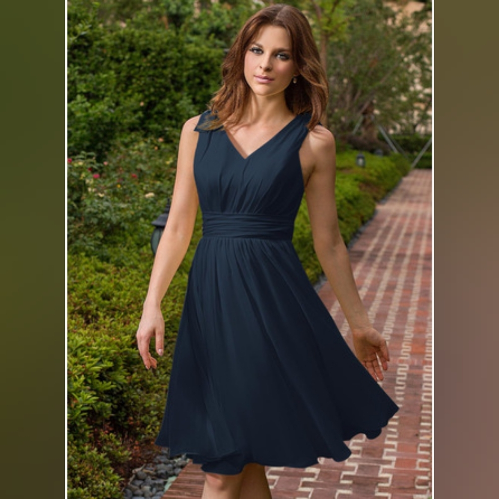 Bill Levkoff Navy Chiffon Dress, Sz 8 (though tag says 10)